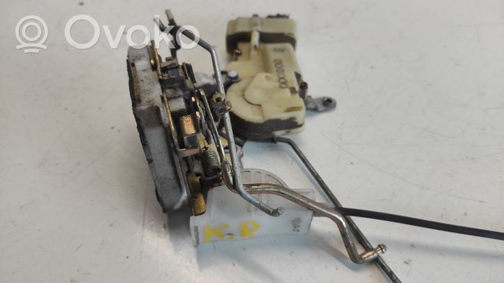 Toyota Yaris Front door lock 000202