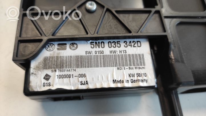 Volkswagen PASSAT B7 Controllo multimediale autoradio 5N0035342D