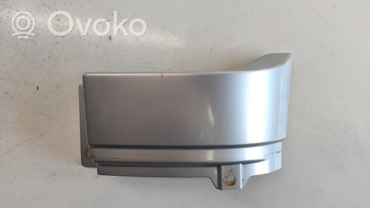 Opel Zafira A Listwa pod lampę tylną 90580804