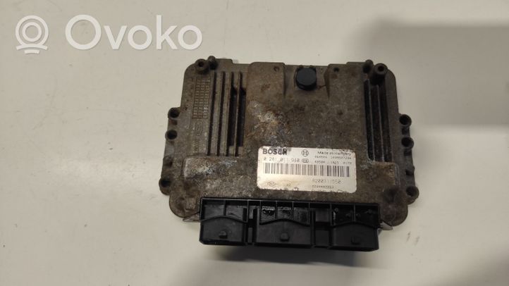 Opel Movano A Calculateur moteur ECU 0281011940