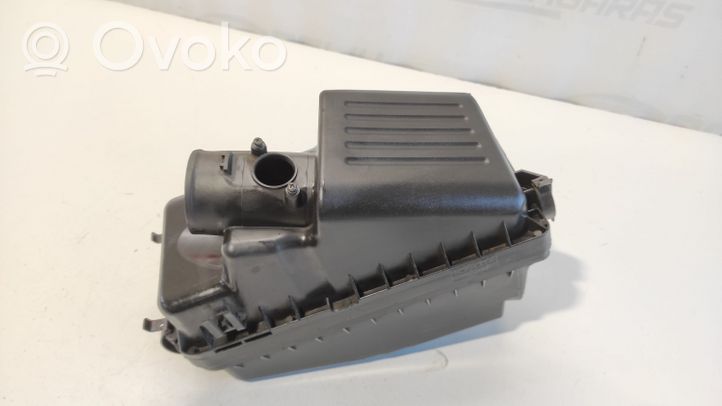 Toyota Avensis T250 Scatola del filtro dell’aria 953139