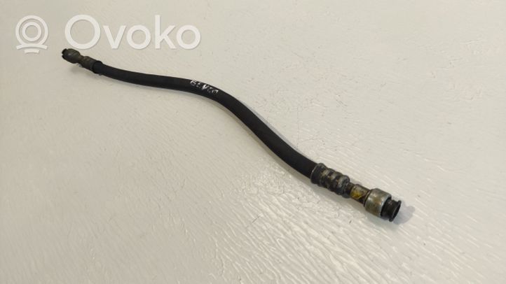 BMW 5 E39 Fuel line pipe 