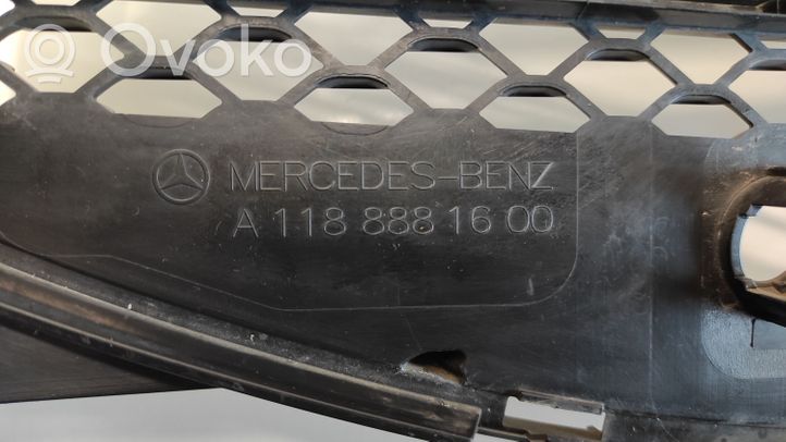 Mercedes-Benz CLA C118 X118 Grille calandre supérieure de pare-chocs avant A1188881600