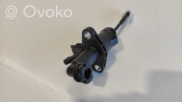 Skoda Fabia Mk1 (6Y) Główny cylinder sprzęgła 6Q0721388