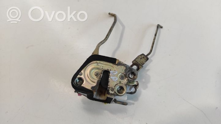 Hyundai Accent Front door lock 