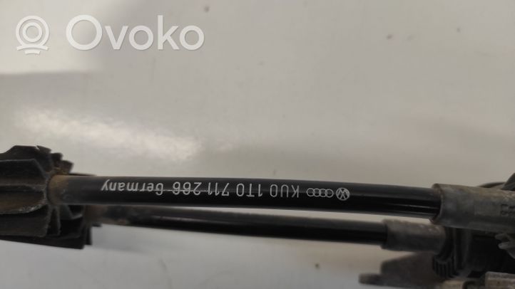 Volkswagen Touran I Lewarek zmiany biegów / górny 1T0711049L