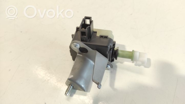 Toyota Avensis T250 Motorino del tappo del serbatoio del carburante 7703005011