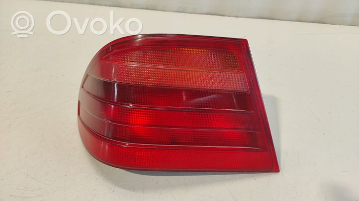 Mercedes-Benz E W210 Takavalot A2108204364