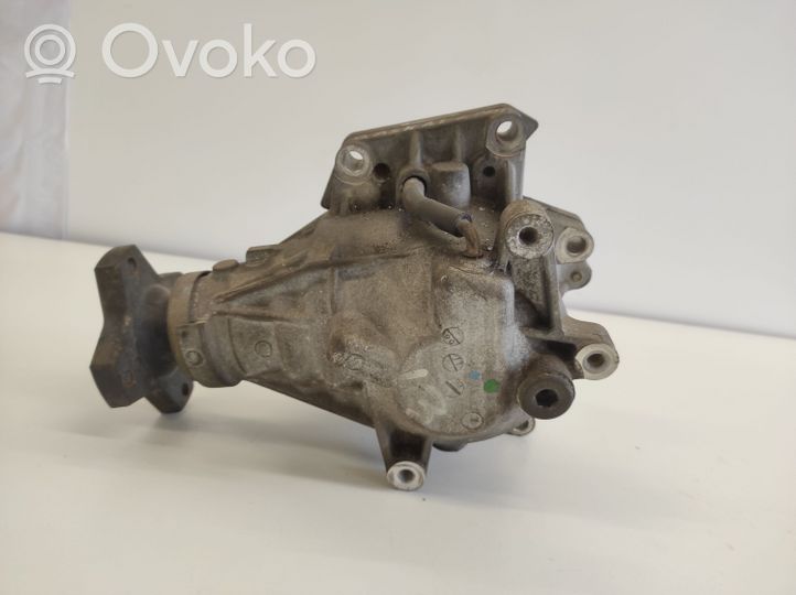 Nissan Qashqai Skrzynia rozdzielcza / Reduktor 067022