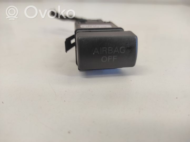 Seat Ibiza III (6L) Interruptor de encendido/apagado del airbag de pasajero 6L1919235A