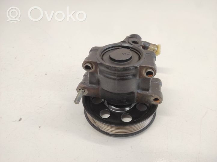 Ford Focus Pompe de direction assistée XS4E3A733AC