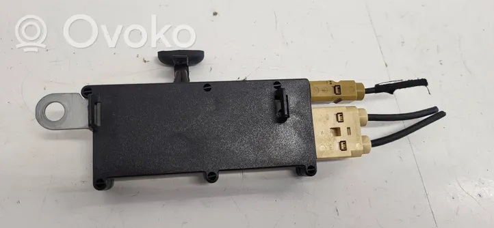 Volvo V50 Module unité de contrôle d'antenne 30737918