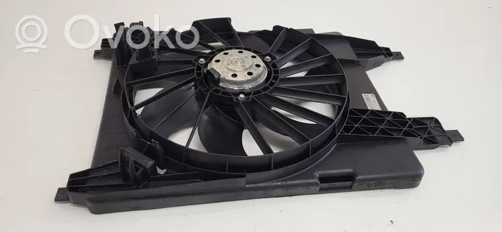 Renault Megane II Radiator cooling fan shroud 8200151465