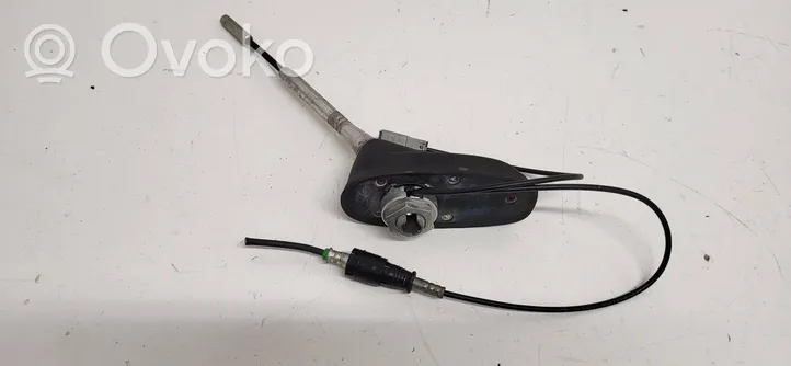 Peugeot 5008 Antenne GPS 09122005