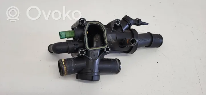 Citroen C5 Termostaatin kotelo 9656182980