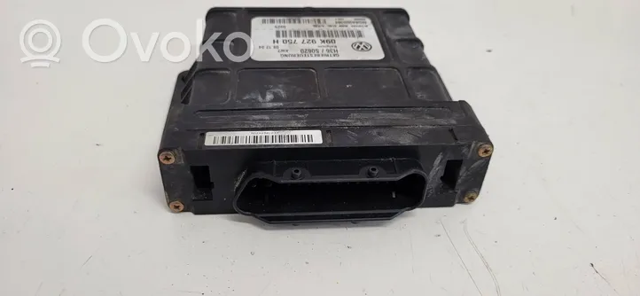 Volkswagen Transporter - Caravelle T5 Module de contrôle de boîte de vitesses ECU 09K927750H