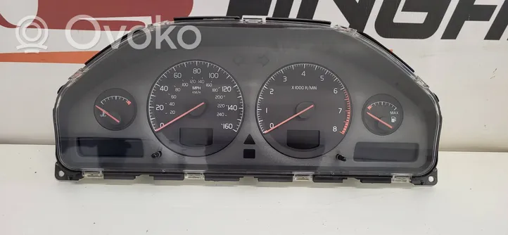 Volvo S60 Speedometer (instrument cluster) 8602473