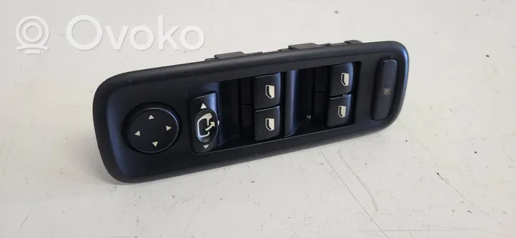 Peugeot 807 Electric window control switch 14957520XT