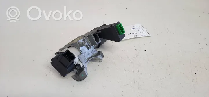 Volvo S60 Ignition lock 8626324