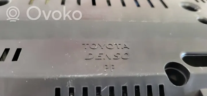 Toyota Avensis T250 Spidometras (prietaisų skydelis) 8380005850