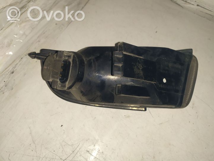 Chrysler Concorde Indicatore di direzione anteriore 4601360