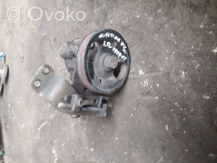 Nissan Altima Pompe de direction assistée 491108J200