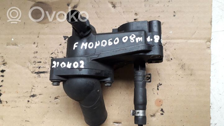 Ford Mondeo MK IV Obudowa termostatu PA66GF304