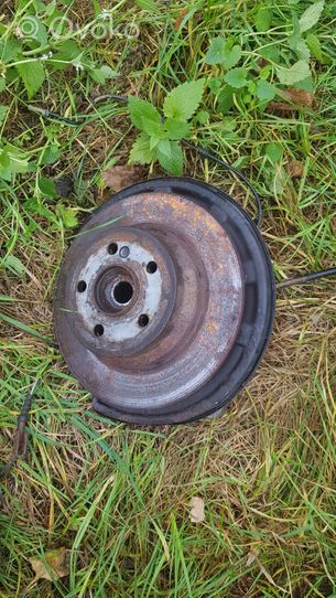 Mercedes-Benz E W212 Rear wheel hub 