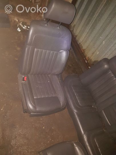 Volkswagen Phaeton Seat set 