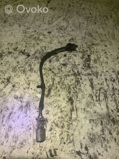 Volkswagen Touran I Camshaft speed sensor 