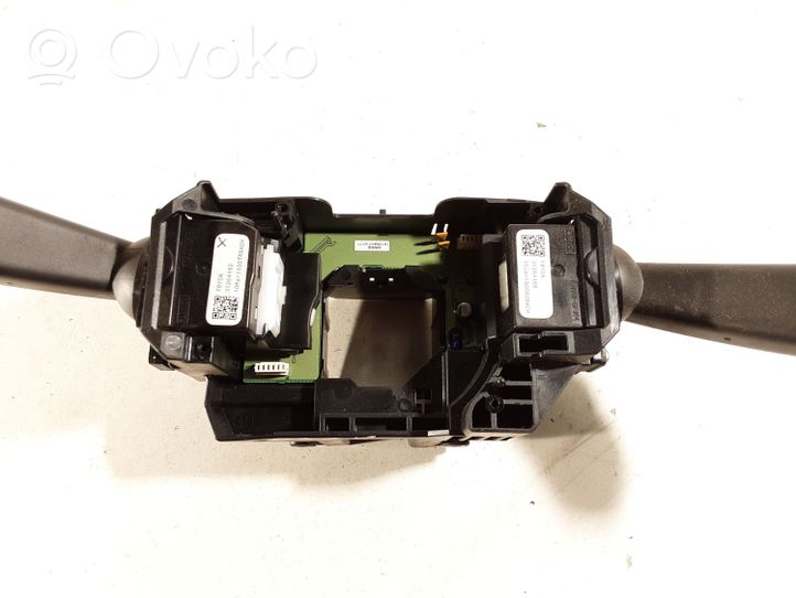 Volvo XC60 Leva/interruttore dell’indicatore di direzione e tergicristallo 31313811