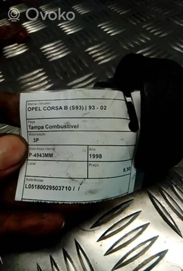 Opel Corsa B Fuel tank cap 