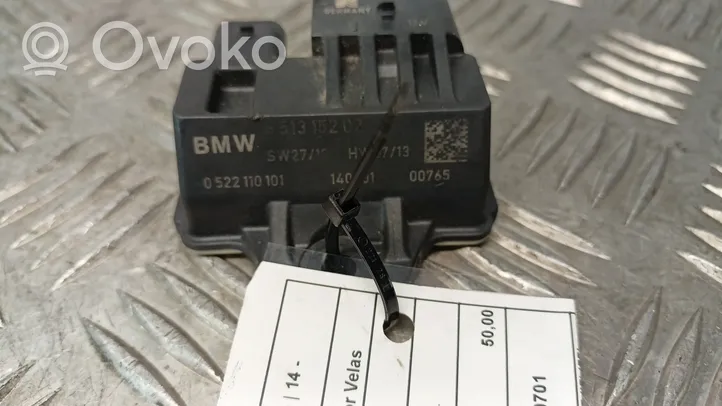 BMW 2 F46 Przekaźnik / Modul układu ogrzewania wstępnego 