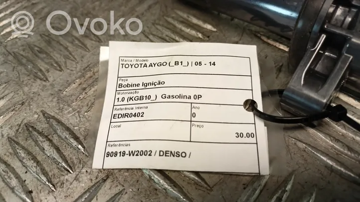 Toyota Aygo AB10 Aparat / Rozdzielacz zapłonu 