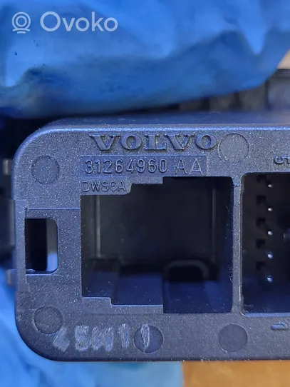Volvo XC60 Interruttore a pulsante apertura portellone posteriore/bagagliaio 31264960AA