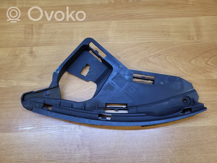 Volvo XC60 Headlight/headlamp mounting bracket 30763433