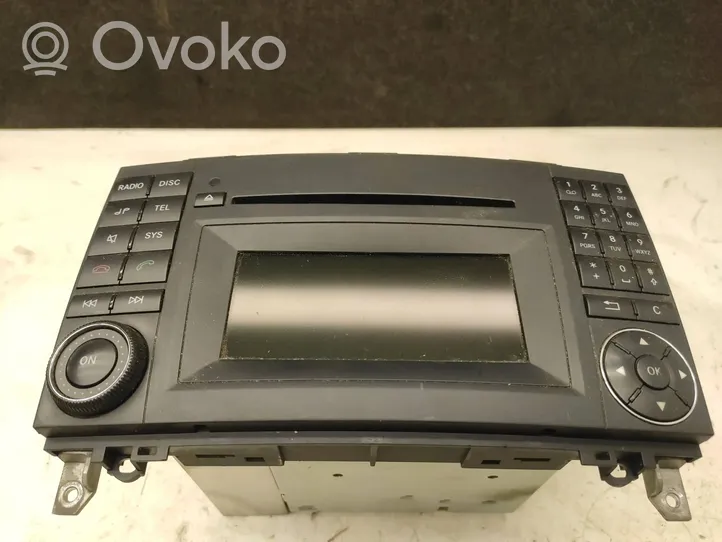 Mercedes-Benz Sprinter W906 Radio/CD/DVD/GPS-pääyksikkö A1699002000