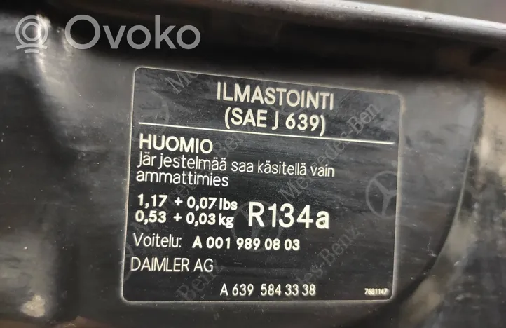 Mercedes-Benz Vito Viano W639 Radiateur panneau supérieur d'admission d'air A6398800003