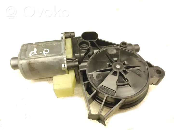 Man TGE 1gen Motorino alzacristalli della portiera anteriore 8W0959801