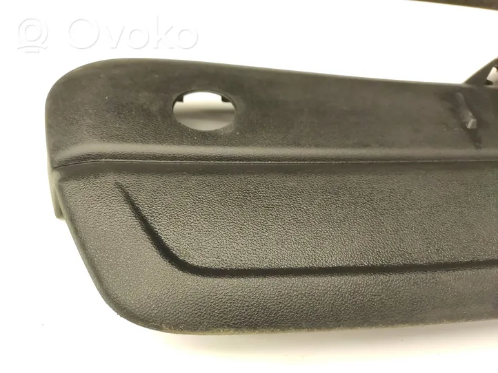 Mercedes-Benz Sprinter W906 Rivestimento sedile 010085