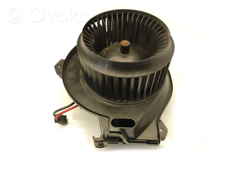 Mercedes-Benz Sprinter W907 W910 Heater fan/blower A0008308002