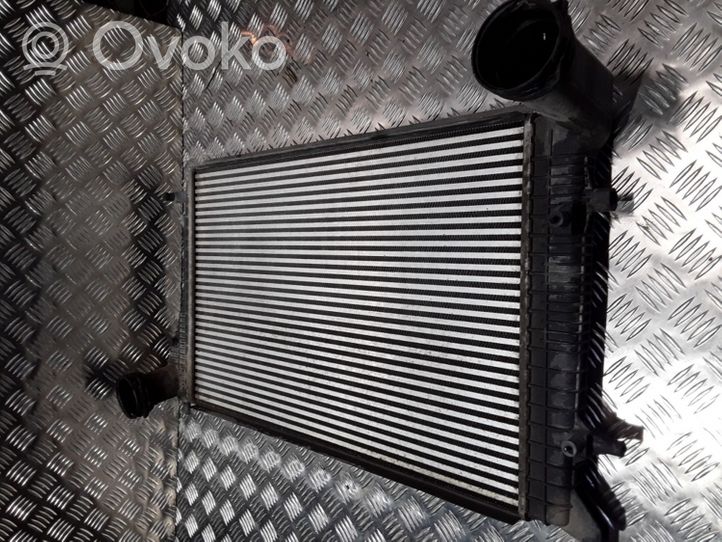 Volkswagen Caddy Chłodnica powietrza doładowującego / Intercooler 1K0145803H