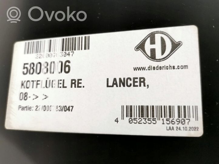 Mitsubishi Lancer X Parafango 5808006