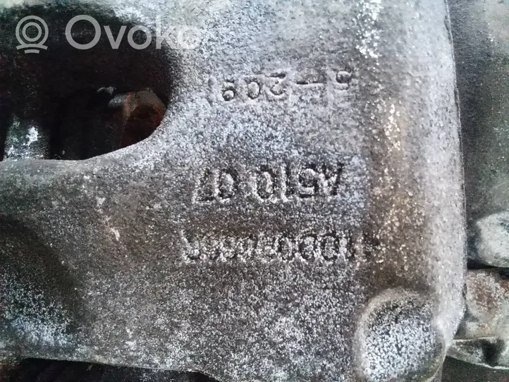 Opel Movano B Caliper de freno delantero A51007