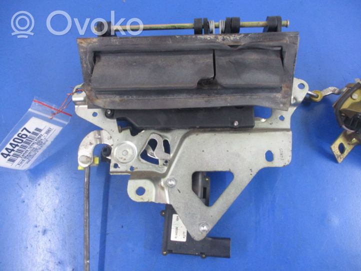 Ford Maverick Blocco/chiusura/serratura del portellone posteriore/bagagliaio 