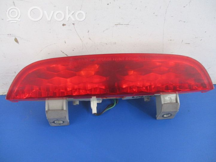 KIA Picanto Wewnętrzna lampka bagażnika 92750-070