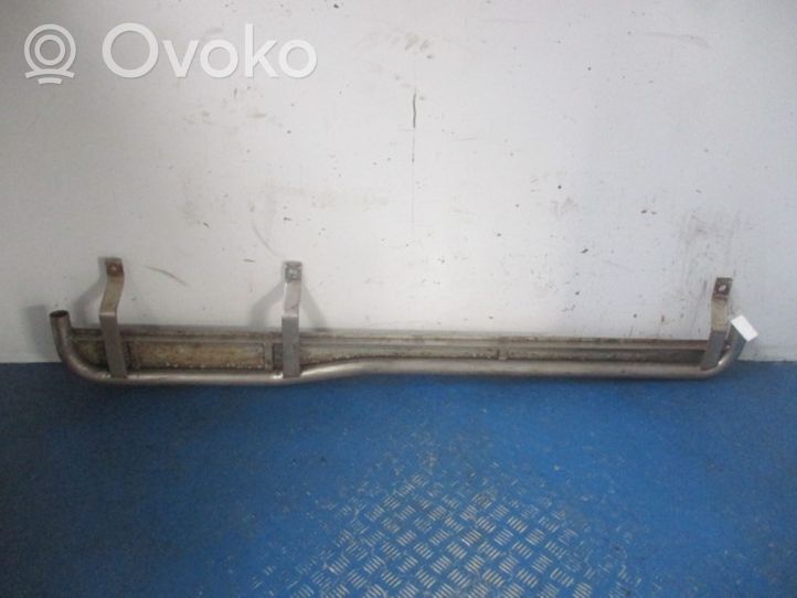 Opel Monterey Sill 