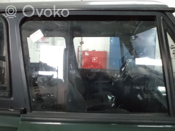 ARO 10 Front door window glass four-door 