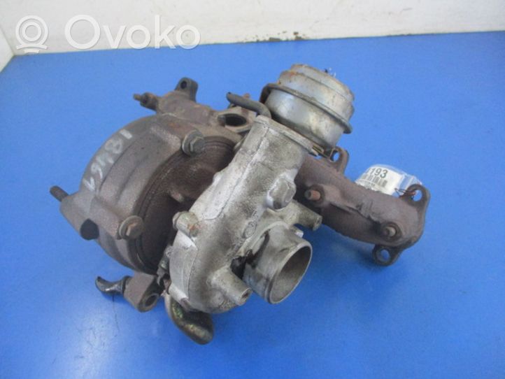 Seat Cordoba (6K) Cześć układu próżniowego turbosprężarki 028145702G