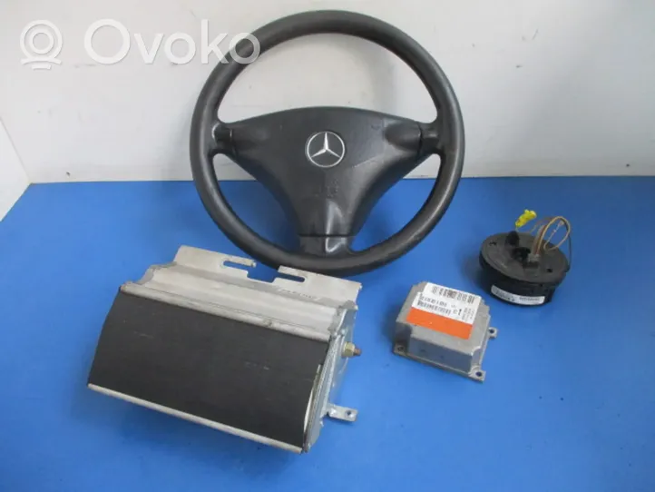 Mercedes-Benz Vaneo W414 Steering wheel 